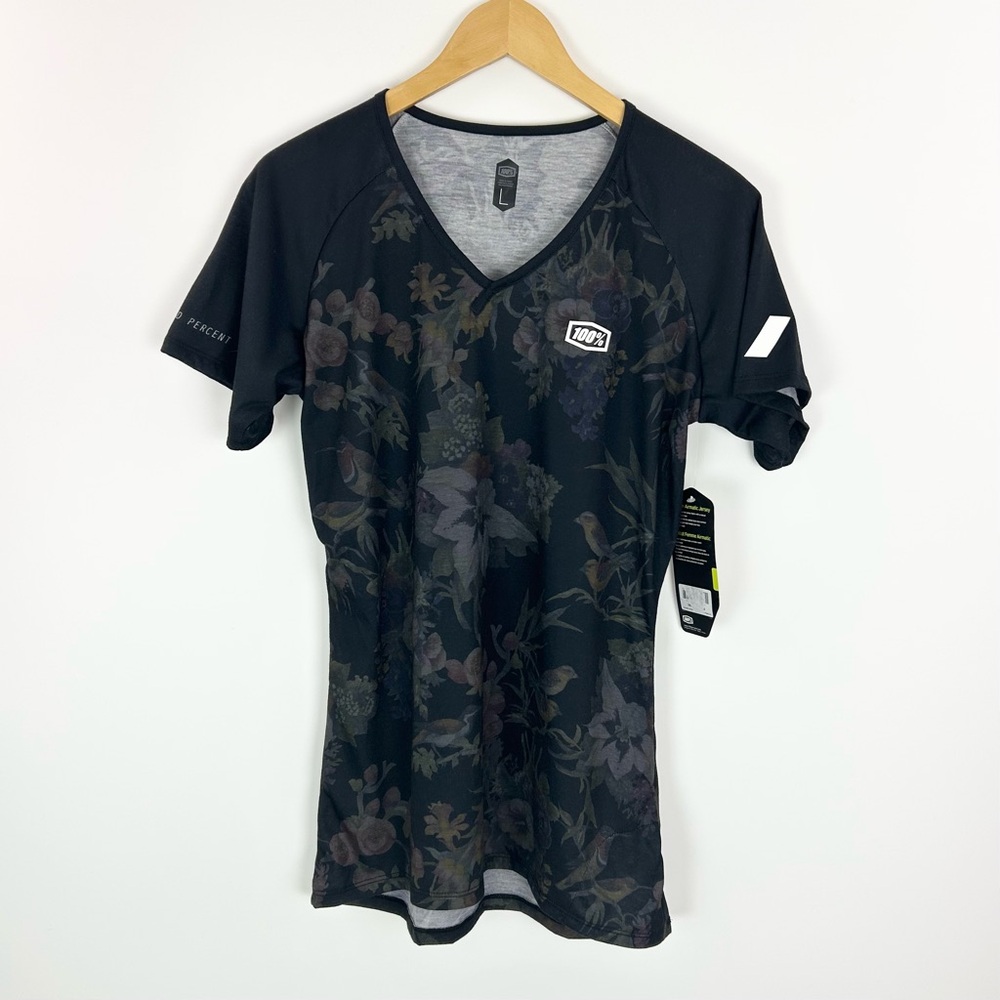Women's 100% Airmatic Mountain Bike MTB Cycling Jersey in Black Floral Size L - Picture 1 of 7